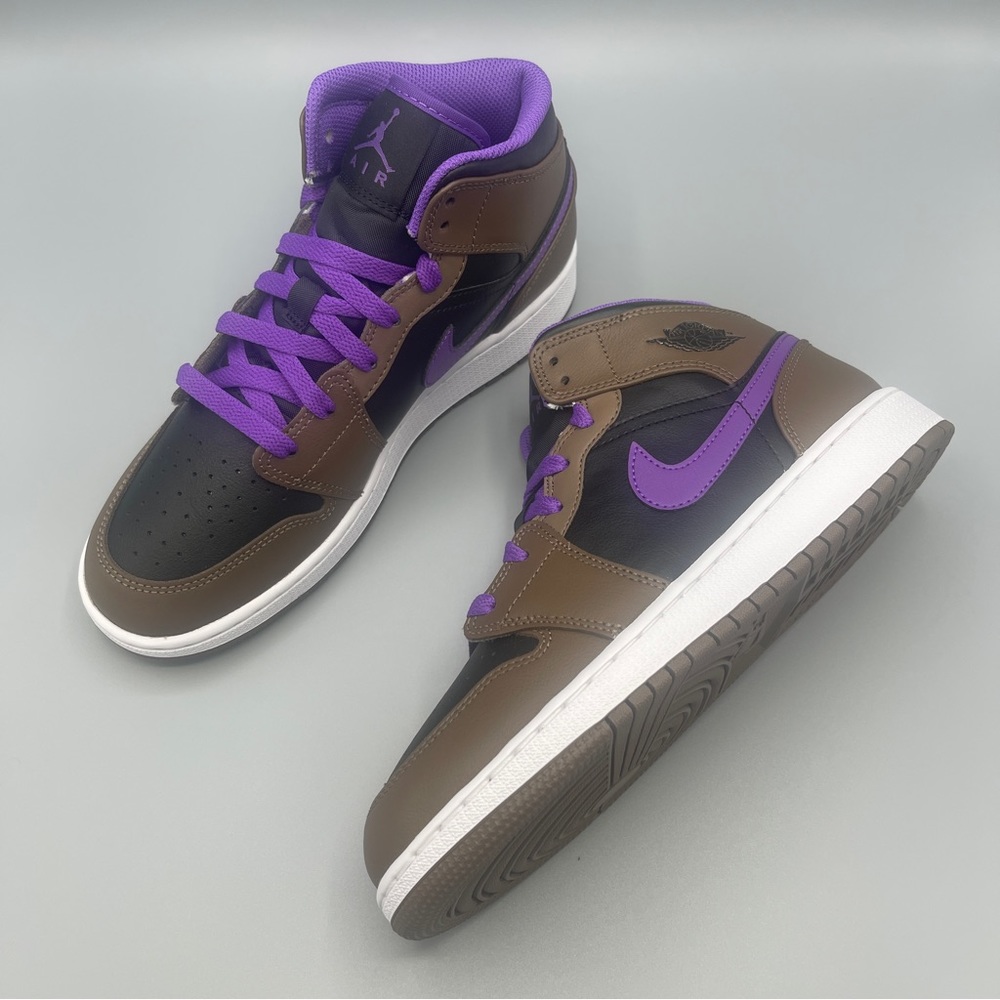 Nike Air Jordan Mid Big Girl and Boy - Picture 5 of 13